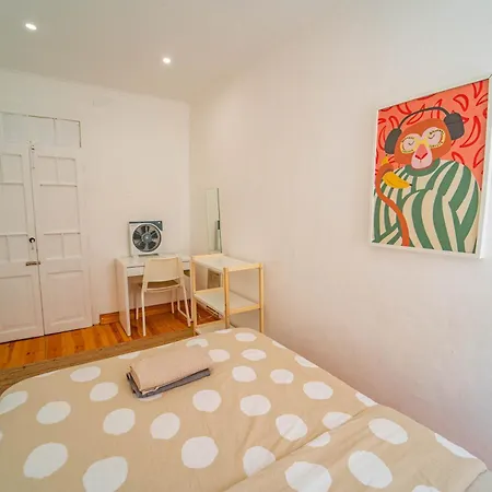 Homestay Lisbon Stays